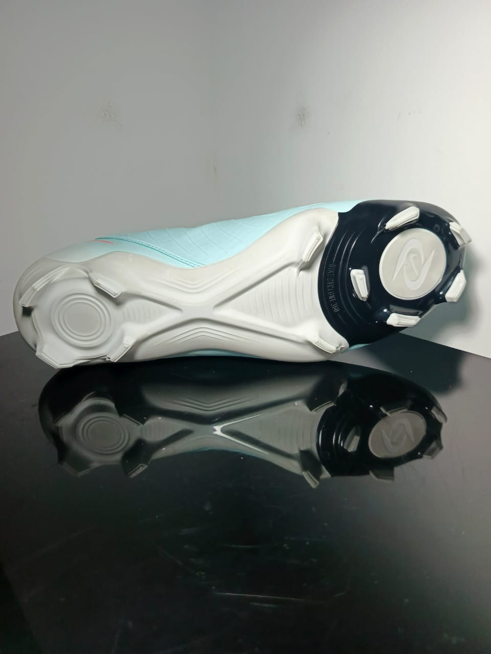 Pupos Nike Phantom Academy - Imagen 3